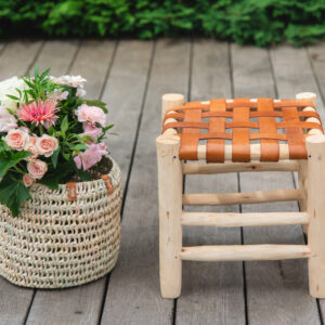 Tabouret en Eucalyptus et cuir